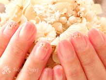 サロン クローバー/ふんわりグラデ＆お花の春ネイル