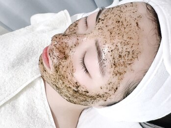 グレイス アンド ミューズ(grace&muse)の写真/《クリスティーナ(ビオフィート)ハーブピーリング90分¥7700》肌のくすみ、ニキビやシミにお悩みの方へ♪