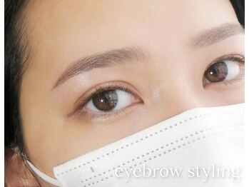 ユニブロウ 天王寺あべの店(UNI BROW)の写真/【9:00～21:00open】当日予約もOK◎眉毛アイブロウワックス(間引き/眉毛メイク込)¥3800<天王寺駅2分>