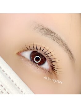 アットリピティ(Atto repetee)/