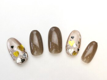 アヴィニール 表参道(Avenir)/ハートマグネイル