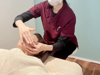 グリーンルーム鍼灸院 接骨院 戸塚院(GREENROOM鍼灸院 接骨院)の写真/美容鍼コースあり◎お肌の調子を内側から整える♪たるみやほうれい線にお悩みの方にもオススメ☆