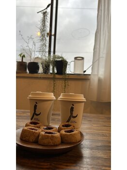 スムース イー(Smooth+E)/カフェ感覚の時間を忘れるサロン