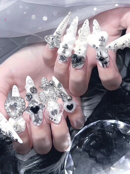 ドールネイル 札幌店(Doll Nail)の写真/【ジェル☆パーツ(２本)付け放題￥6800】選び放題♪ラメ・特殊ジェル含め600色以上!