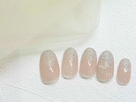 細フレンチネイル/リボンネイル