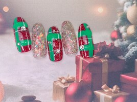 キラキラチェックネイル