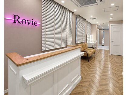 ロヴィ 仙台駅前店(Rovie)の写真