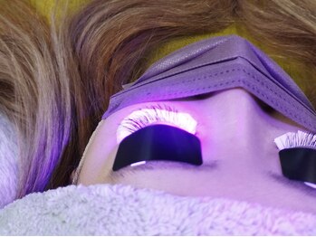 キロロ バイ アイラッシュアイリ(Kiroro by Eyelash Airi)/最新技術LEDエクステ