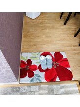 グレッセン(glanzen)/スリッパに履きかえます