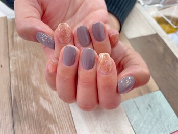 ネイル アンド アイラッシュ虹/