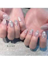 リッシュ(RICHE)/ハート×マグネットネイル