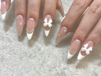 ガーリーネイルデザイン