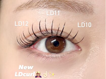 エイチ(H)の写真