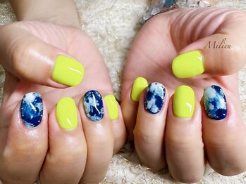 ミリュウ(Milieu)/タイダイスタッズ