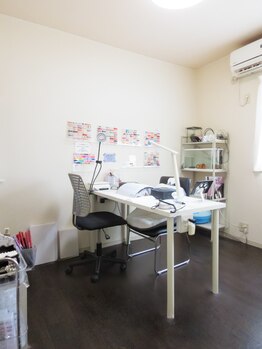 スマイルズ ネイル(Smile's NAIL)/内観