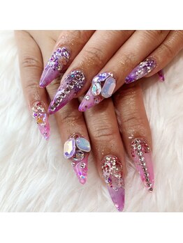 ビジューネイル