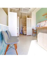 マケア 浦和美園 浦和美園駅東口(makea)/makea 浦和美園　浦和美園駅東口