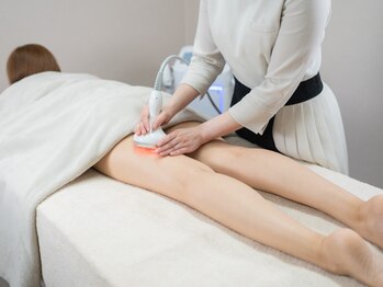 スリムライン 郡山店(The Slim Line)の写真/美脚になりたい方にオススメ！最先端痩身マシン導入サロンで、スッキリとした美脚を目指しませんか？