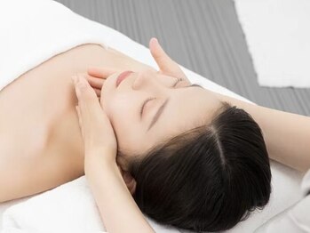 フローラ スパ(FLORA SPA)の写真/【成城学園前駅より徒歩2分】好立地で通いやすい♪シャープな小顔を手に入れる！結果重視の本格サロン◎