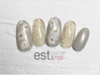 エストラッシュアンドネイル 銀座店(est lash&nail)/ホワイトフラワーネイル