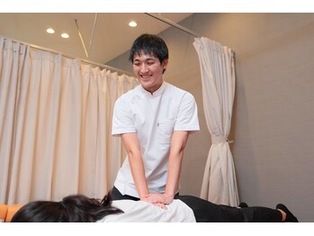 富雄バランス鍼灸接骨院/施術風景2