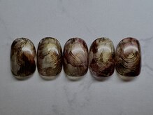 サイン(sin.)/ブラウンニュアンスインクネイル