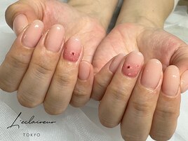 マンスリーデザイン　担当清水