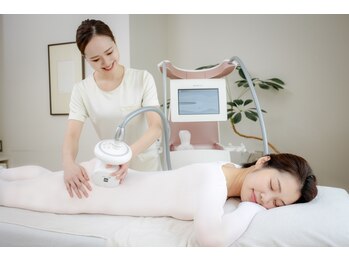 ジ エステティック イーズ ららぽーと福岡店の写真/即効果◎本気で痩せたい方必見!大幅減量間違いなし『BODYエンダモロジー×全身リンパマッサージ体験¥6600』