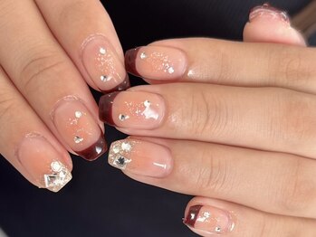 ミリ 難波(Mili)/チークフレンチネイル