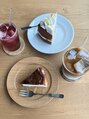 ブレデサガ(B’lady Saga) おすすめのカフェ、ぜひ教えてください♪