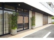 日根野駅すぐの好立地で、落ち着いた店内はキレイな隠れ家♪