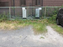 サンムーン/無料駐車場２台ございます