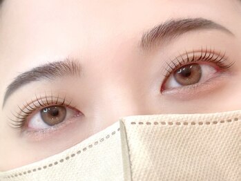 メラニー 元町中華街(melanie.)/似合わせまつげに変身。