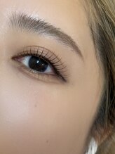 ベーハースタイル(Bh style omotesando)/細めの束感まつげ