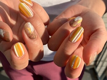 ネイルサロン アベックトイ 渋谷(Avectoi)/ぷっくりストライプ