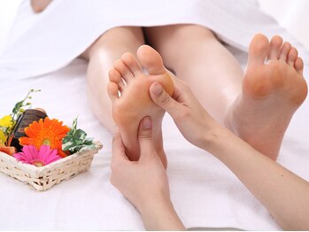 エミニー 茅ヶ崎(Eminy)/足裏までしっかりケア