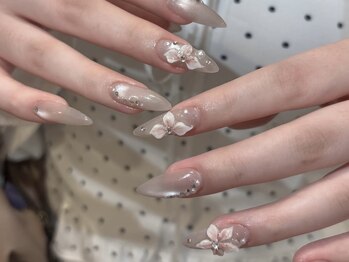 ソラネイルスタジオ 新大久保(SORA Nail Studio)の写真/【新大久保】シンプルオフィスネイルも得意◎ナチュラルデザインで上品さとトレンド感のある指先を演出☆