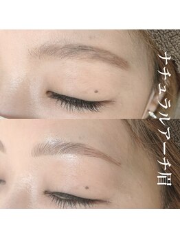 ウルティア(ulutia)/アイブロウ×ナチュラルアーチ