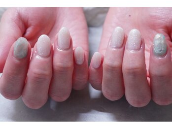 プチリリィ(Petit Lily)/ホワイトのキラキラカラー