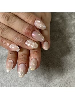 ルート12/ガーリーなマグネットネイル