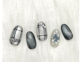 マグ×チェックネイル