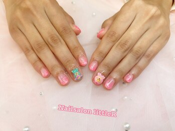 リトルアール(Little R)/グラデーションに追加パーツ