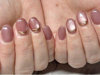 お気軽ビューティエーヴィヒ(Ewig)の写真/【シンプル定額¥4800】お仕事上、派手なネイルができない方も◎爪にやさしいフィルイン対応相談可（無料）!