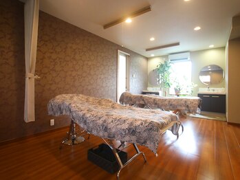 サロンドココ(Salon de CoCo)/