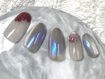 ラウレアネイル(laule'a nail)/うるうるネイル
