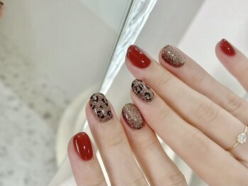 シ ベル 江坂店(Ci belle)の写真/イエベ・ブルべ別サンプルから選択♪短い爪でも可愛い,個性が光るデザインをご提案!爪を伸ばせない方にも◎