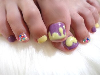 アミュリー ネイル アトリエ(Amury nail atelier)/ぷっくり アシメ くすみカラー