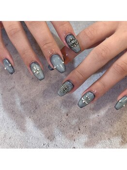 ルミエール 大分市中央町(Lumiere)/クロムハーツネイル