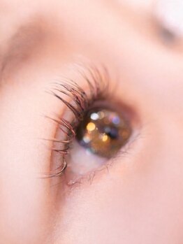 ミセスティキ(Mrs. tiki)の写真/ひとりひとりに合ったデザインをご提案♪当店のまつパ・マツエクで魅力的なお目元へ導きます★