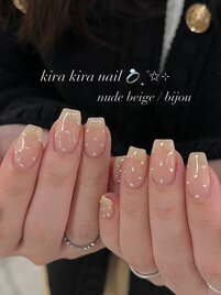 ドットネイル/ビジューネイル